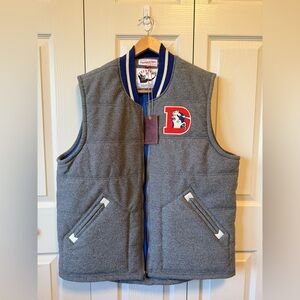 NWT - Mitchell & Ness Throwbacks NFL Denver Broncos Puffer Vest